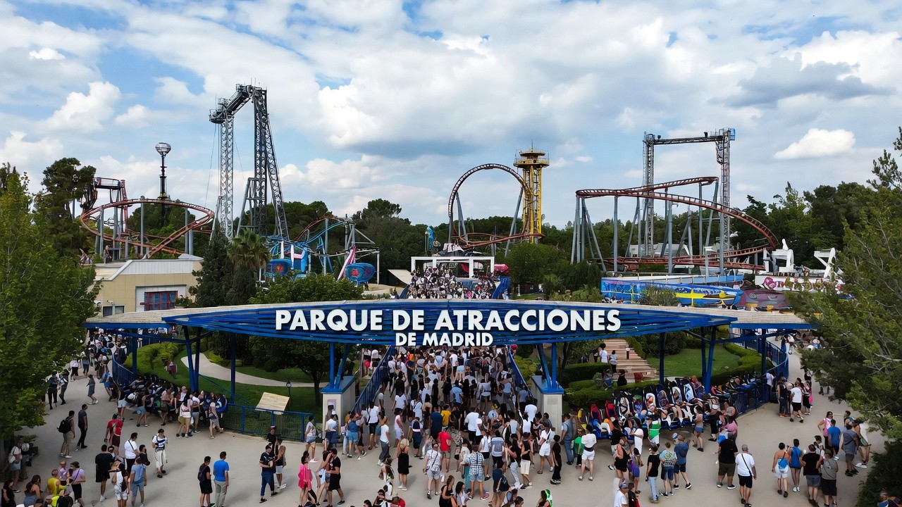 ¡El Parque de Atracciones de Madrid arranca 2026 con afluencia récord y sello sostenible!