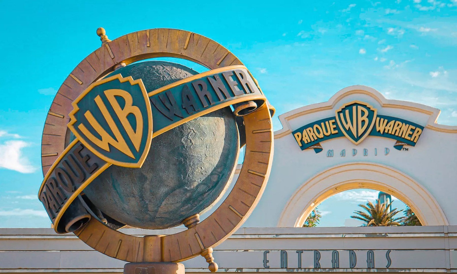 2 Días 2 Parques - Warner + Warner Beach